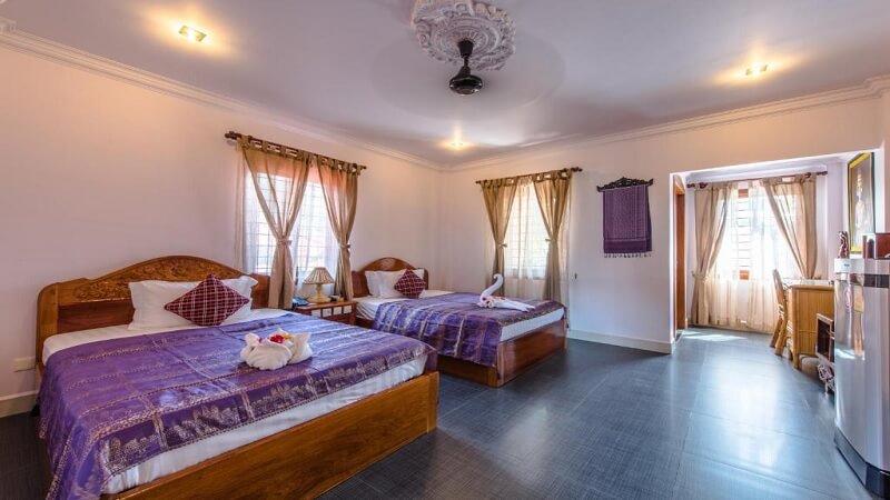 Classic twin room