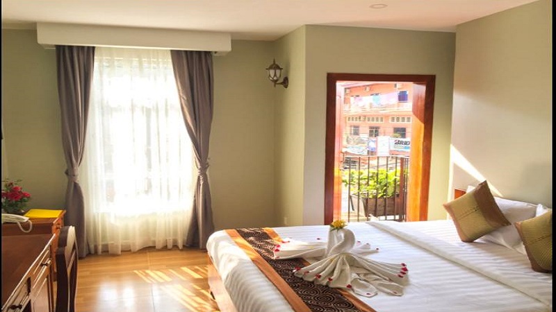 Mombrocheabrey hotel