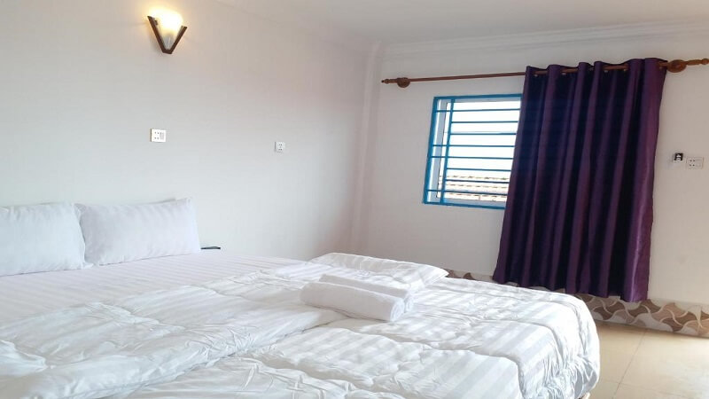 Double room with air conditioner