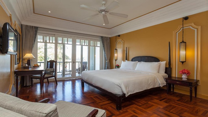Mekong Deluxe room