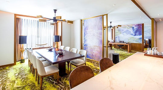 Deluxe suite