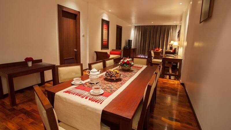 Executive Suite