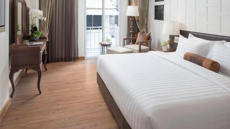 Superior King Room