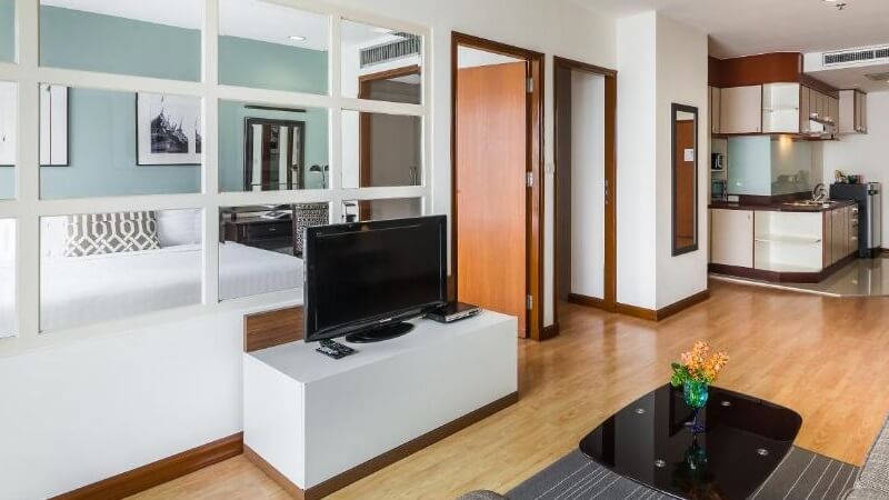 Suite with Pool View