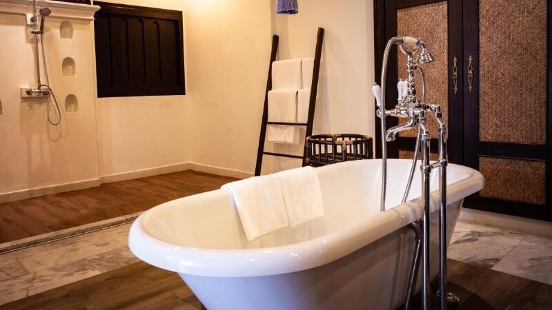 Romantic Lanna Corner Suite
