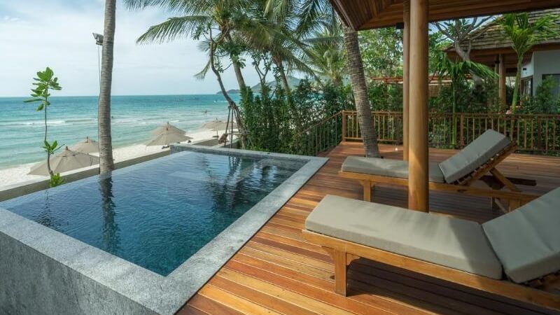 Suite with Private Pool