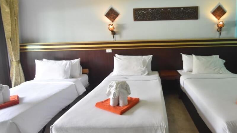 Standard Triple Room