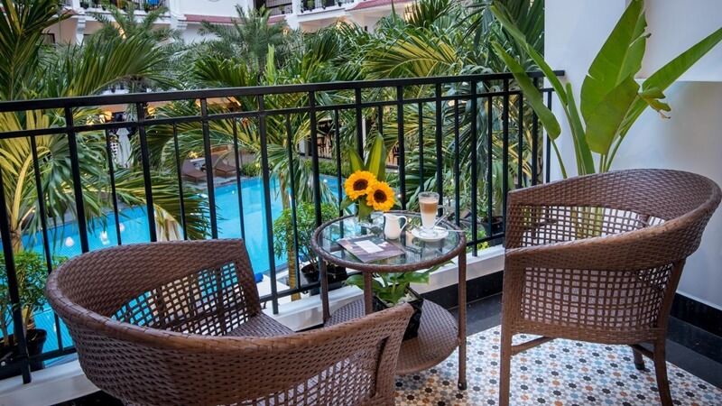 Senior Deluxe Pool view