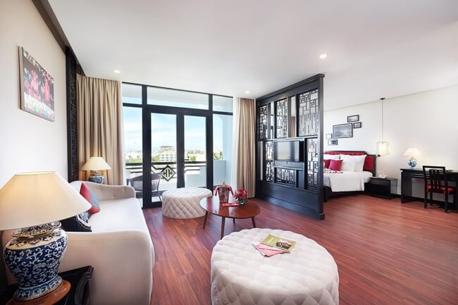 Belle Masion Suite