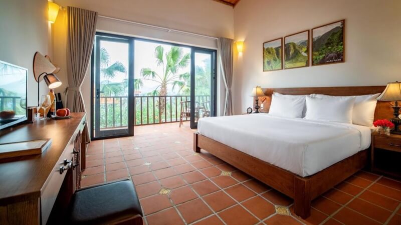 Deluxe Room with Garden View