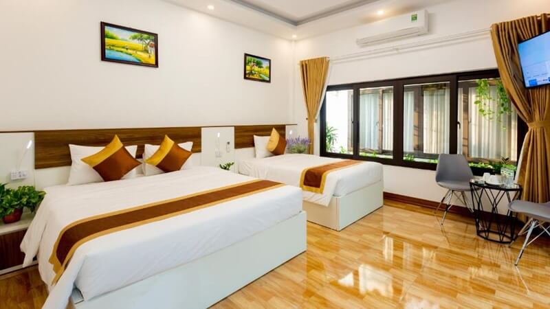 Triple Room with Mountain View