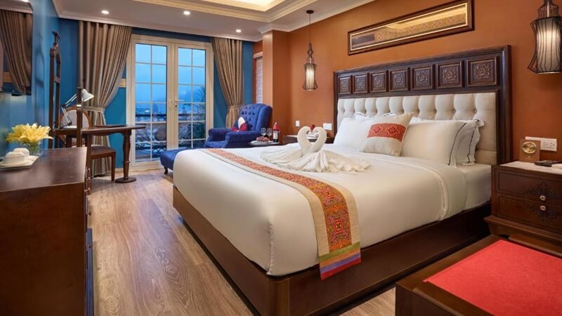Junior Suite with Mountain View