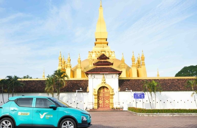 Car in Laos
