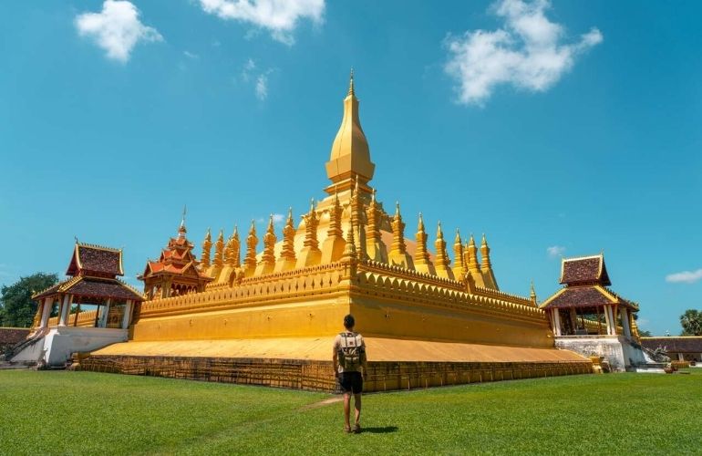 travel to Vientiane