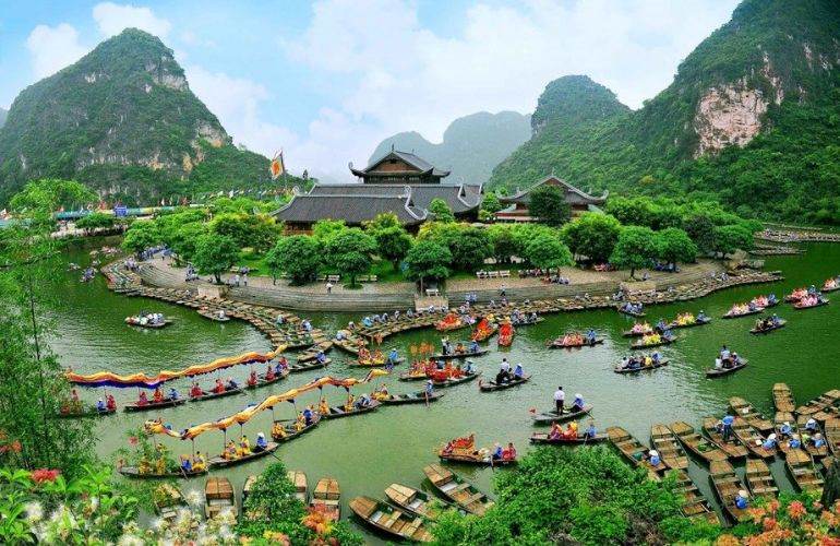 The Trang An Scenic Landscape boat ride is a must do when in Ninh-Binh