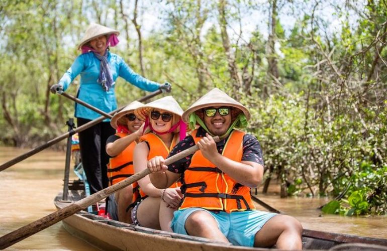 boating-on-mekong-delta-river-1