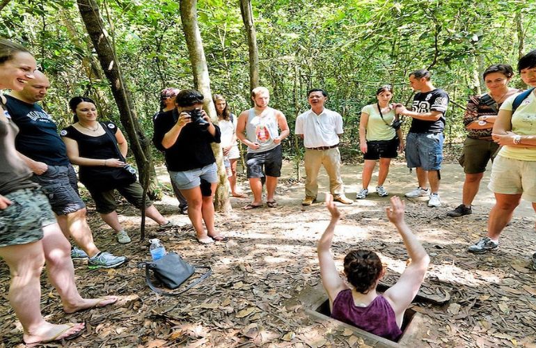 cu-chi-tunnels-1