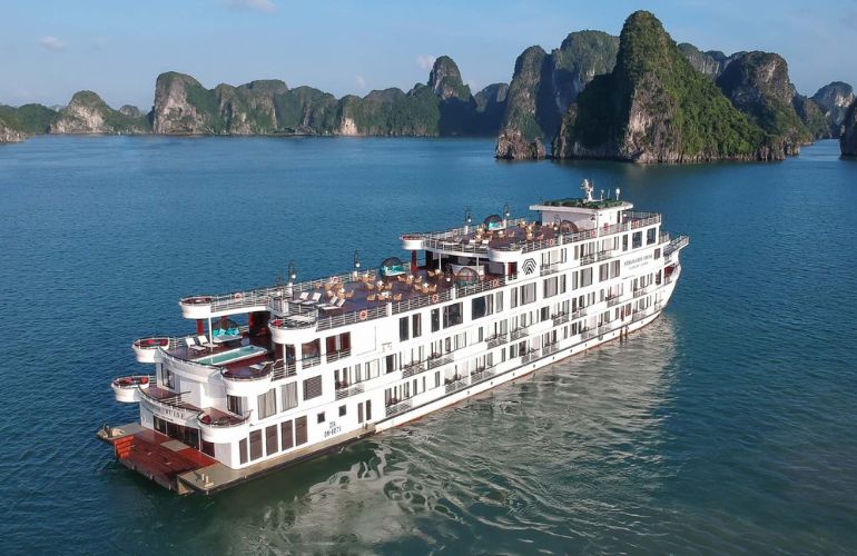 halong-bay-cruise-1