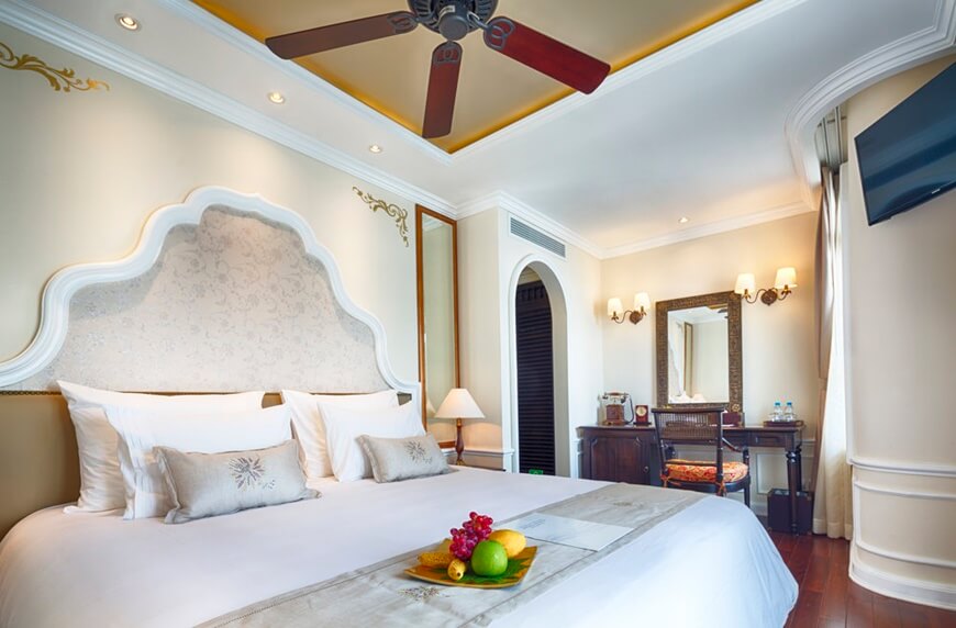Signature Suite