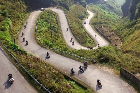 You will get a chance to stop at Tham Ma Slope