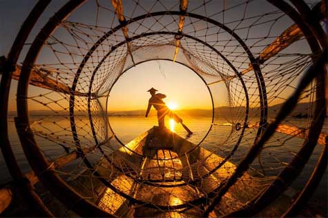 From the captivating Bagan, be transferred to the airport to fly to Heho