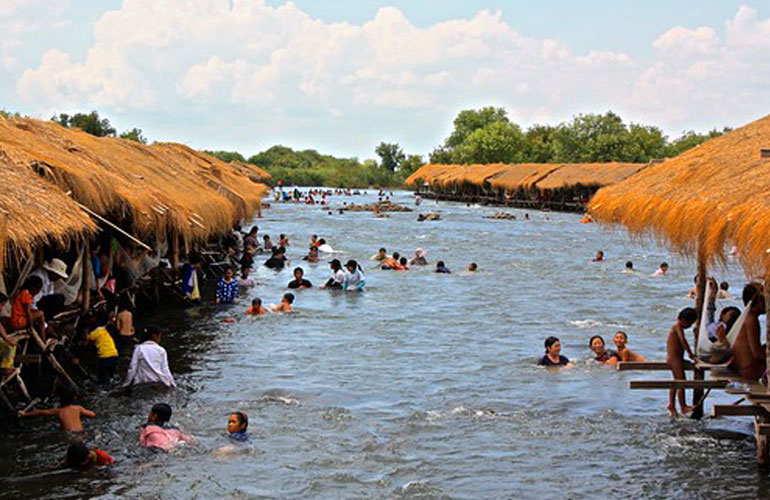 Enjoying local activities in Kratie, Cambodia