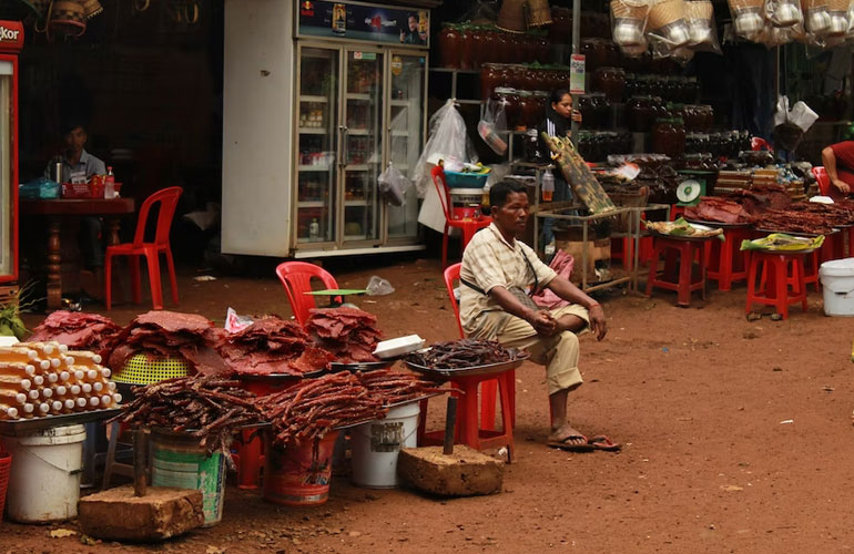 Experiencing street food in Ratanakiri, Cambodia