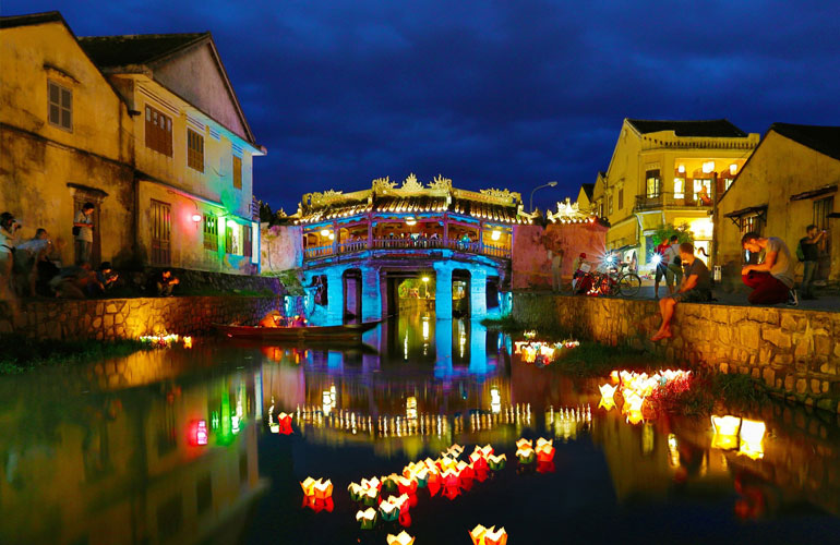 Discovering Hoian, Vietnam