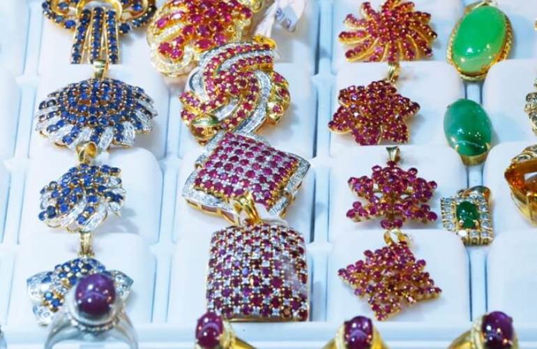 best-things-to-buy-in-myanmar