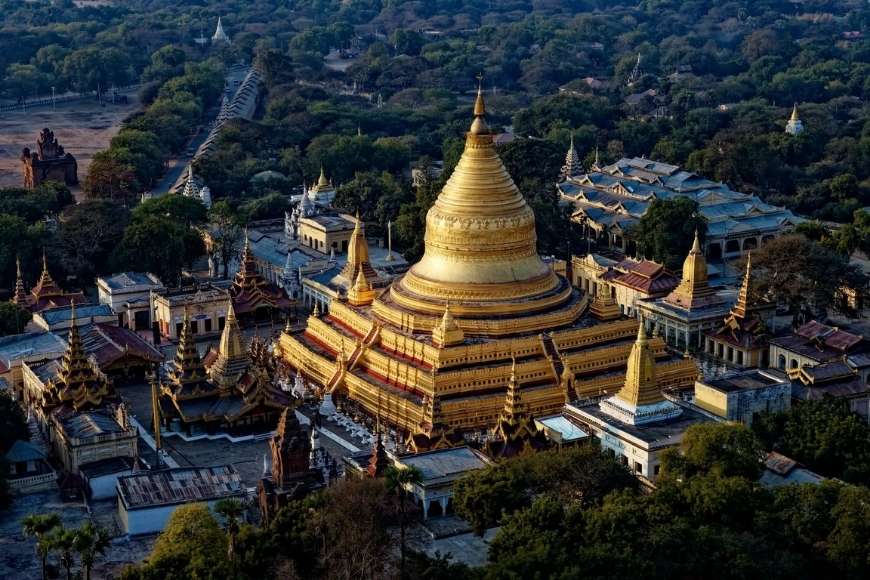 Half-Day Morning Cycling in Mandalay