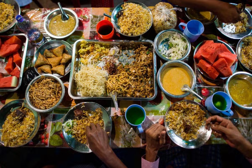 Yangon Food Tour – Private 2 Hour Culinary Adventure